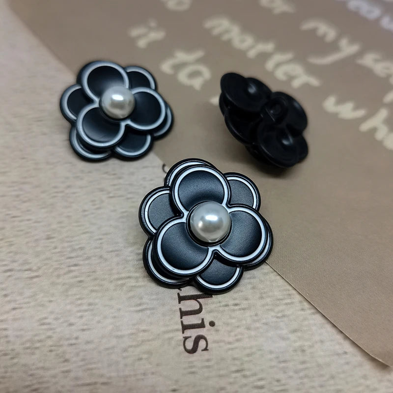 Faheao Camellia Flower Resin Button - 6 PC