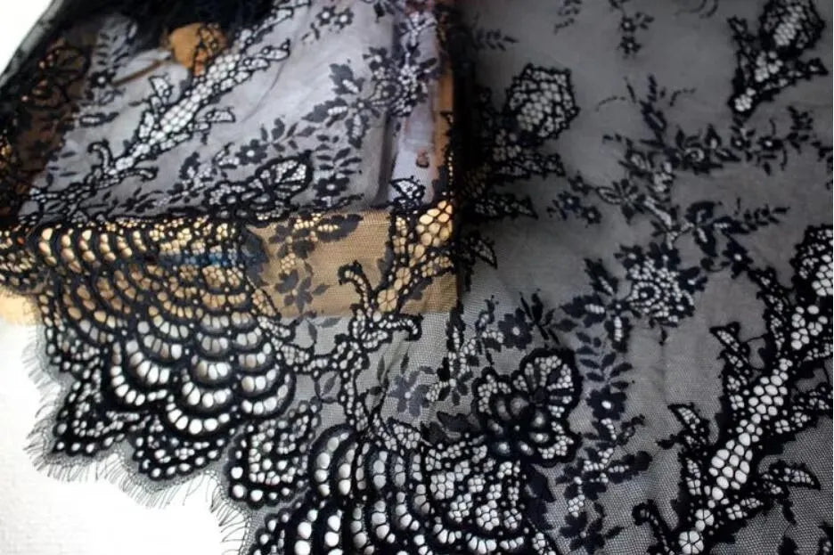 3 YARDS / 2 Colors / Elvaris Embroidered Eyelash Lace