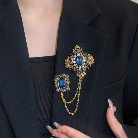 Brooch Pin – Classic Modern Fabrics