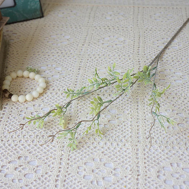 Dulce 25 Inch Artificial Bud Leaf Flower