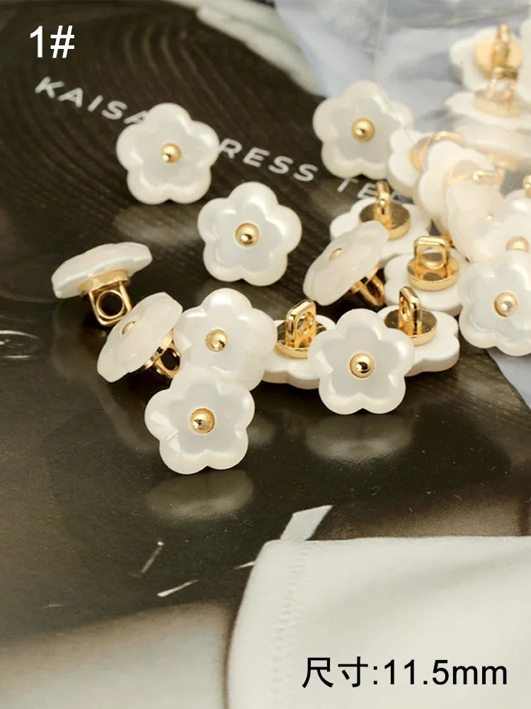 6 PC / Slio Resin Buttons