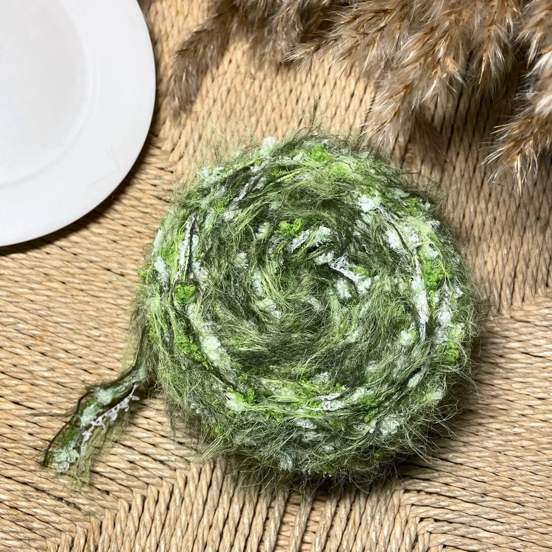 100g Green Flowers Hand Mixed Yarn