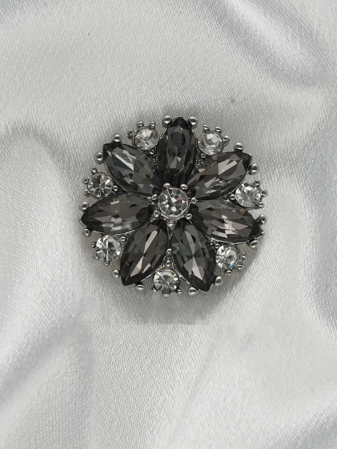 4 PC / Ramste Rhinestone Buttons