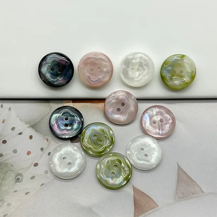 10 PC / Naoi Resin Buttons