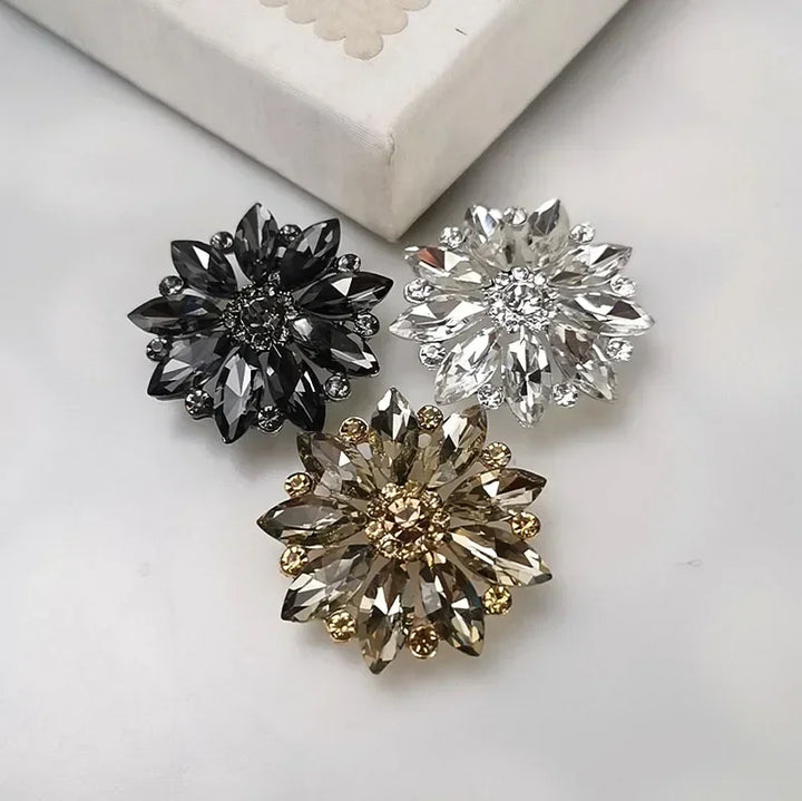 Vakisa Rhinestones Buttons