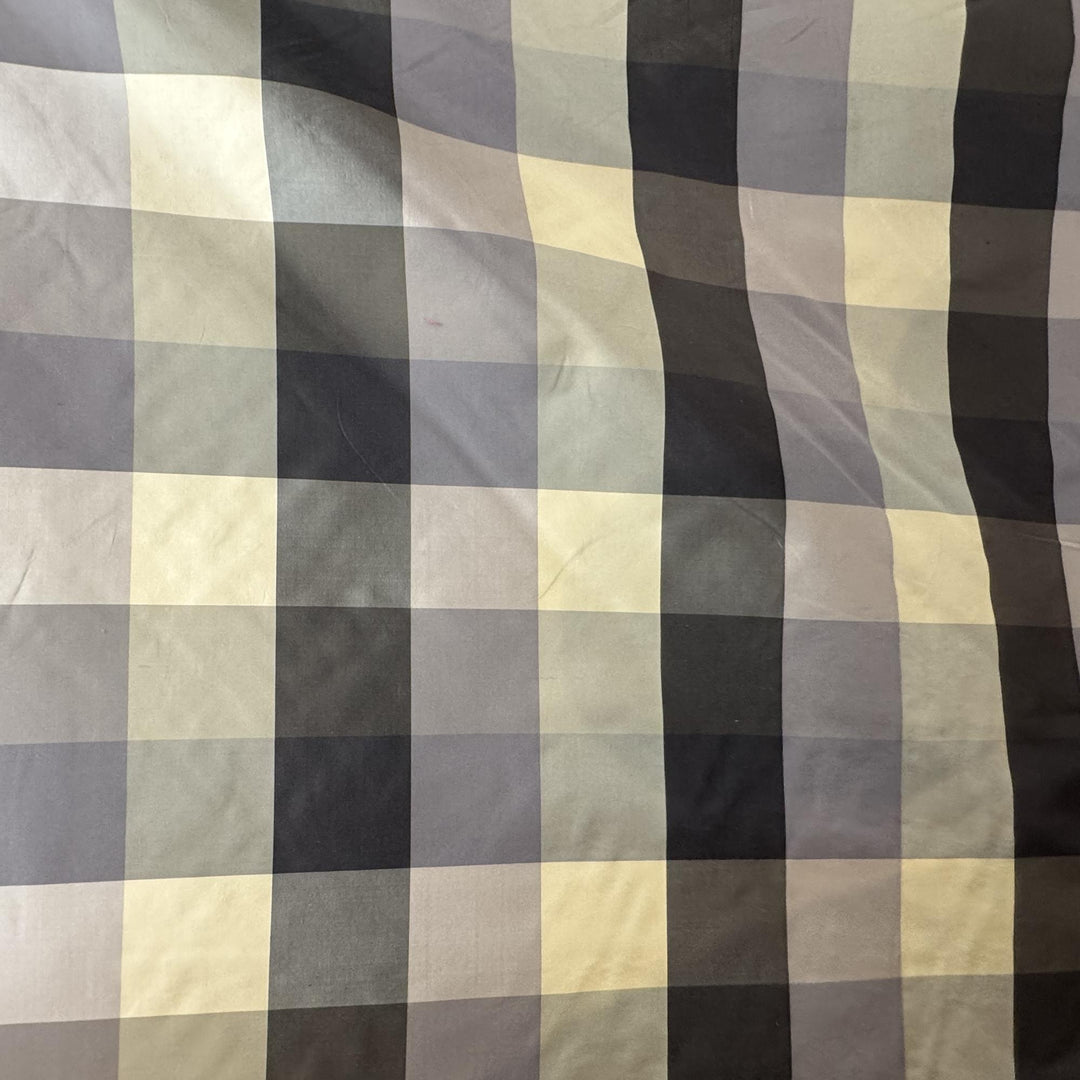 Wesvanne Striped Square Silk Fabric in Bark