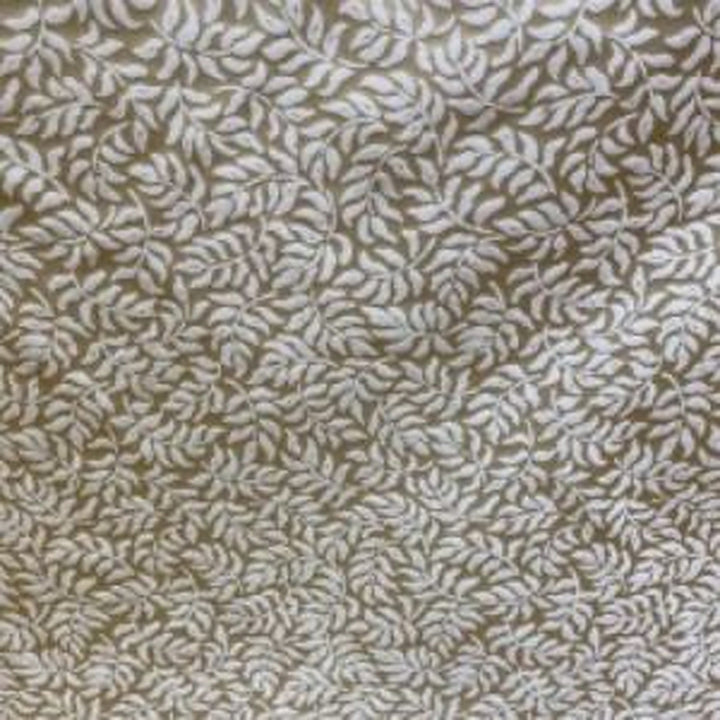 Ysmarelle Tone-on-Tone Jacquard Floral Silk Fabric in Mimbre