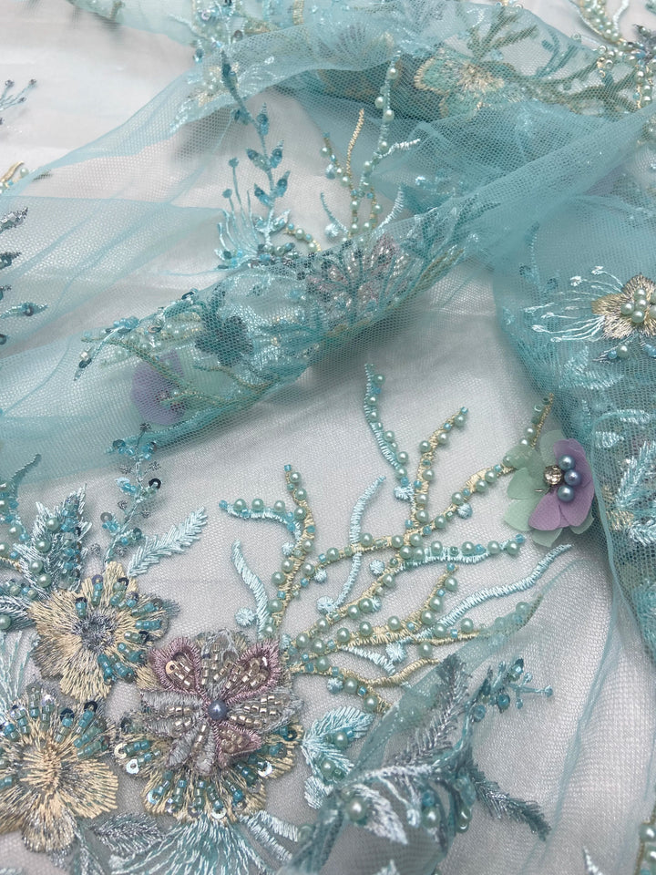 Tessuto per abiti in pizzo a rete in tulle con ricami in rilievo e paillettes floreali da 5 YARDS