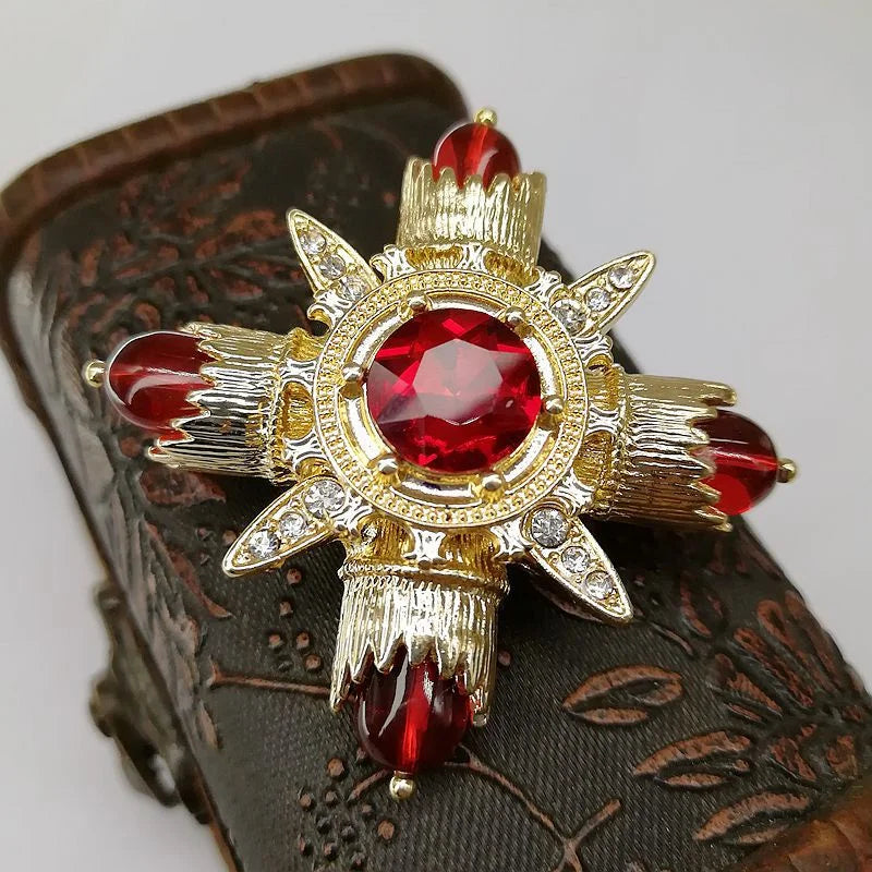 Aygül Rhinestone Brooch