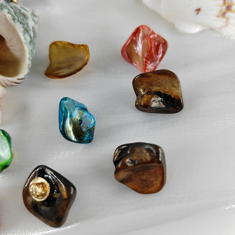 Moex 16MM Irregular Shape Resin Button - 10 PC