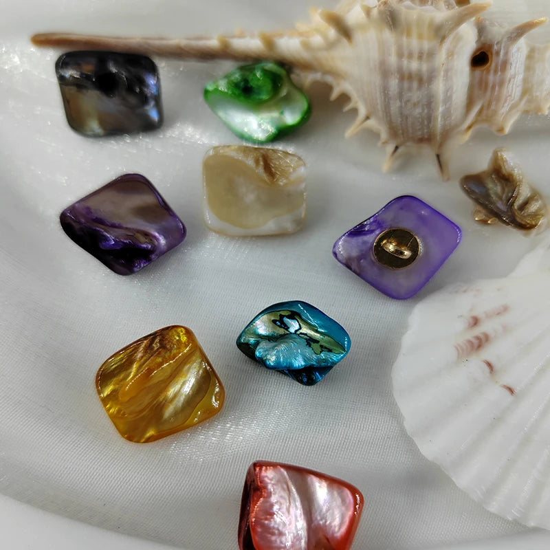 Moex 16MM Irregular Shape Resin Button - 10 PC