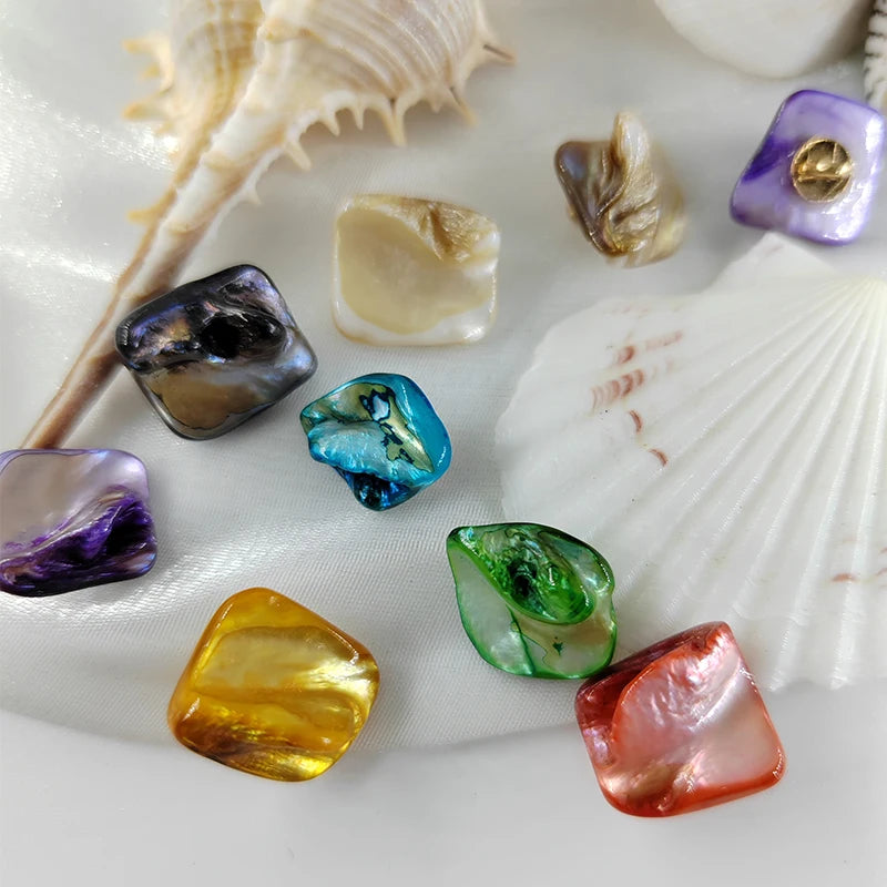 Moex 16MM Irregular Shape Resin Button - 10 PC