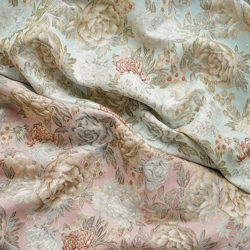 Minon Large Flower Thick Yarn Dyed Jacquard Fabric