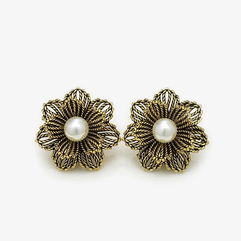 6 PC / Xialo Metal Buttons