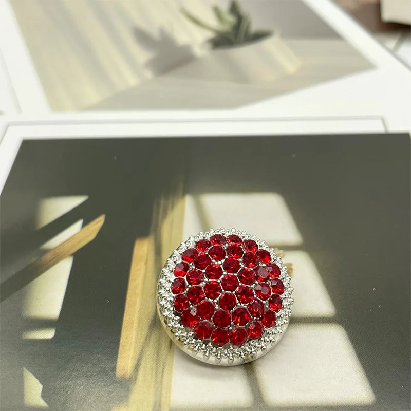 6 PC / Vaosk Rhinestone Buttons