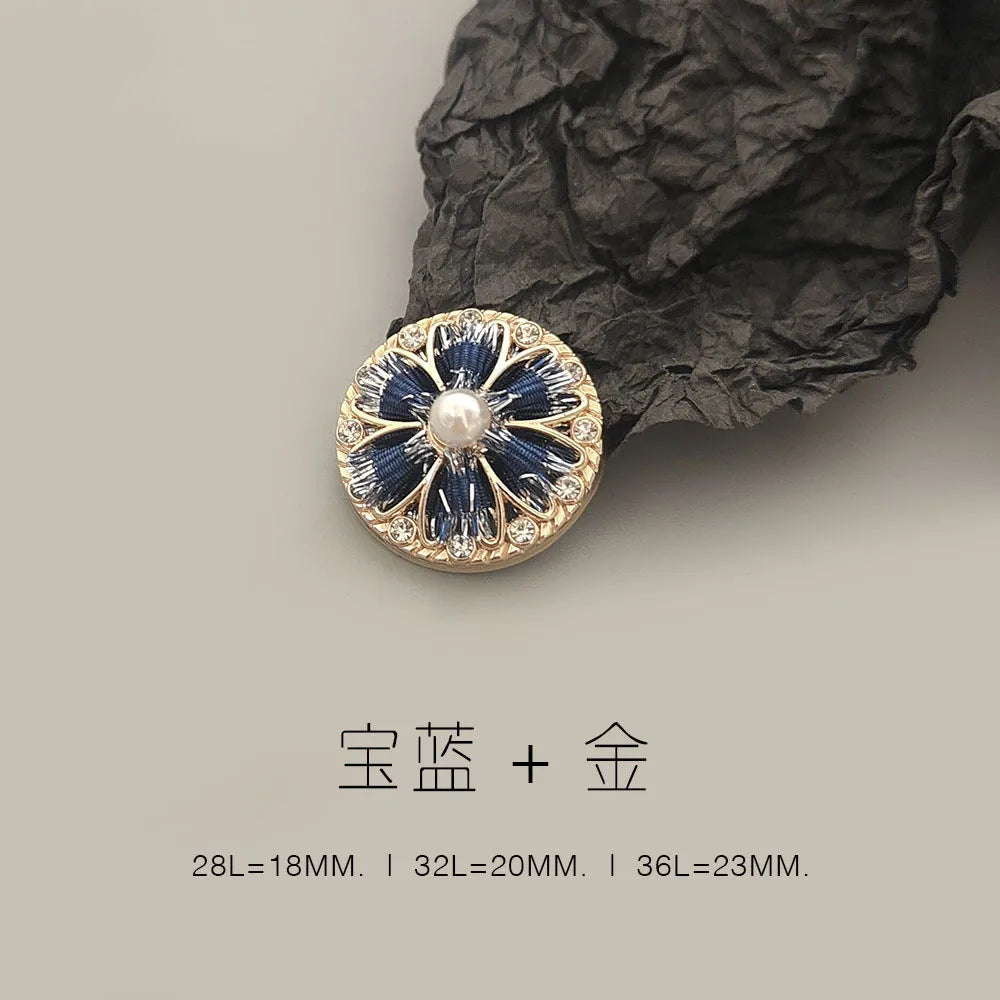 6 PC / Umeda Rhinestone Buttons