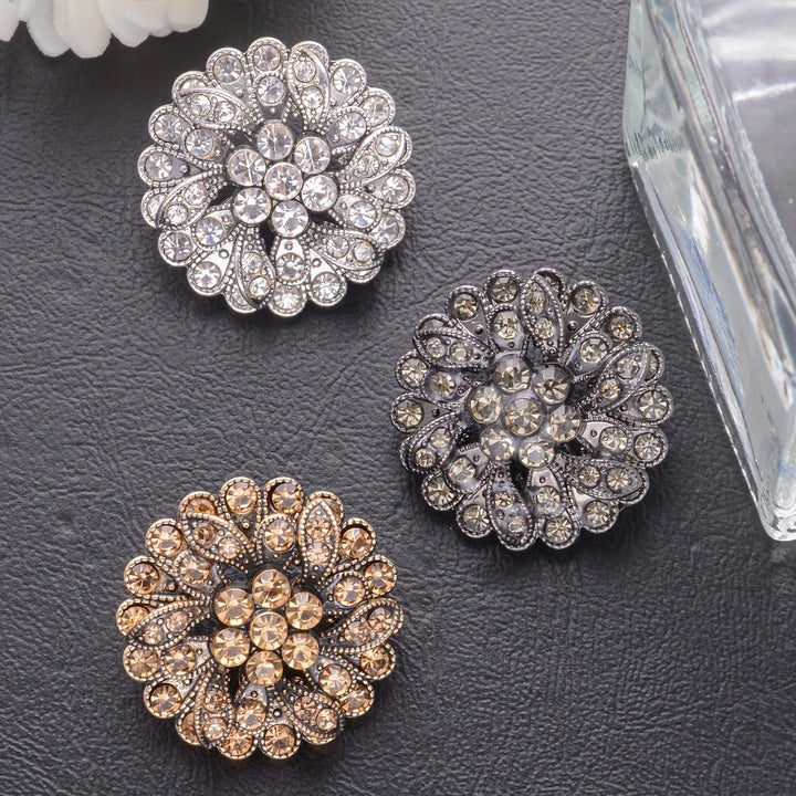 3 PC / Shaio Rhinestone Buttons