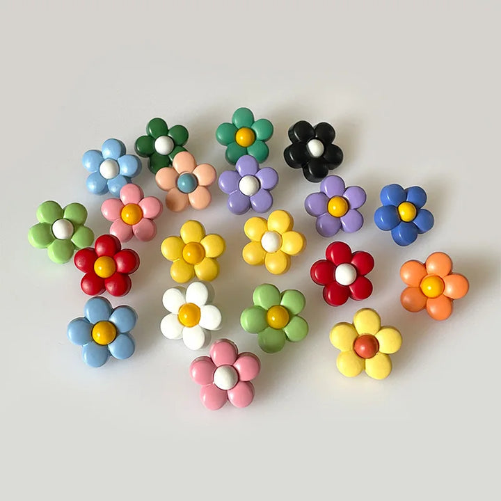 20 PC / Oliver Wood Buttons