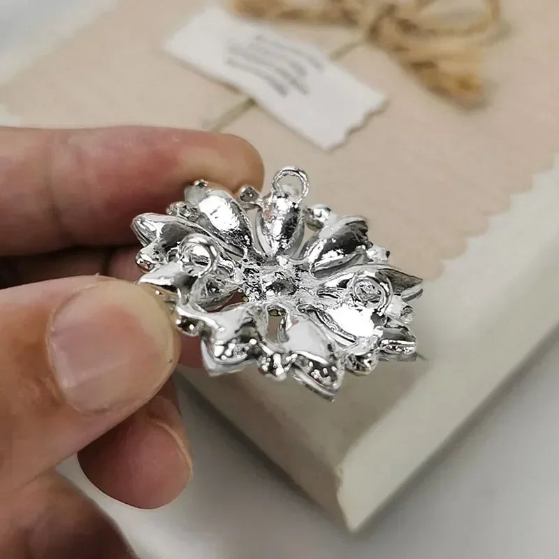 Vakisa Rhinestones Buttons