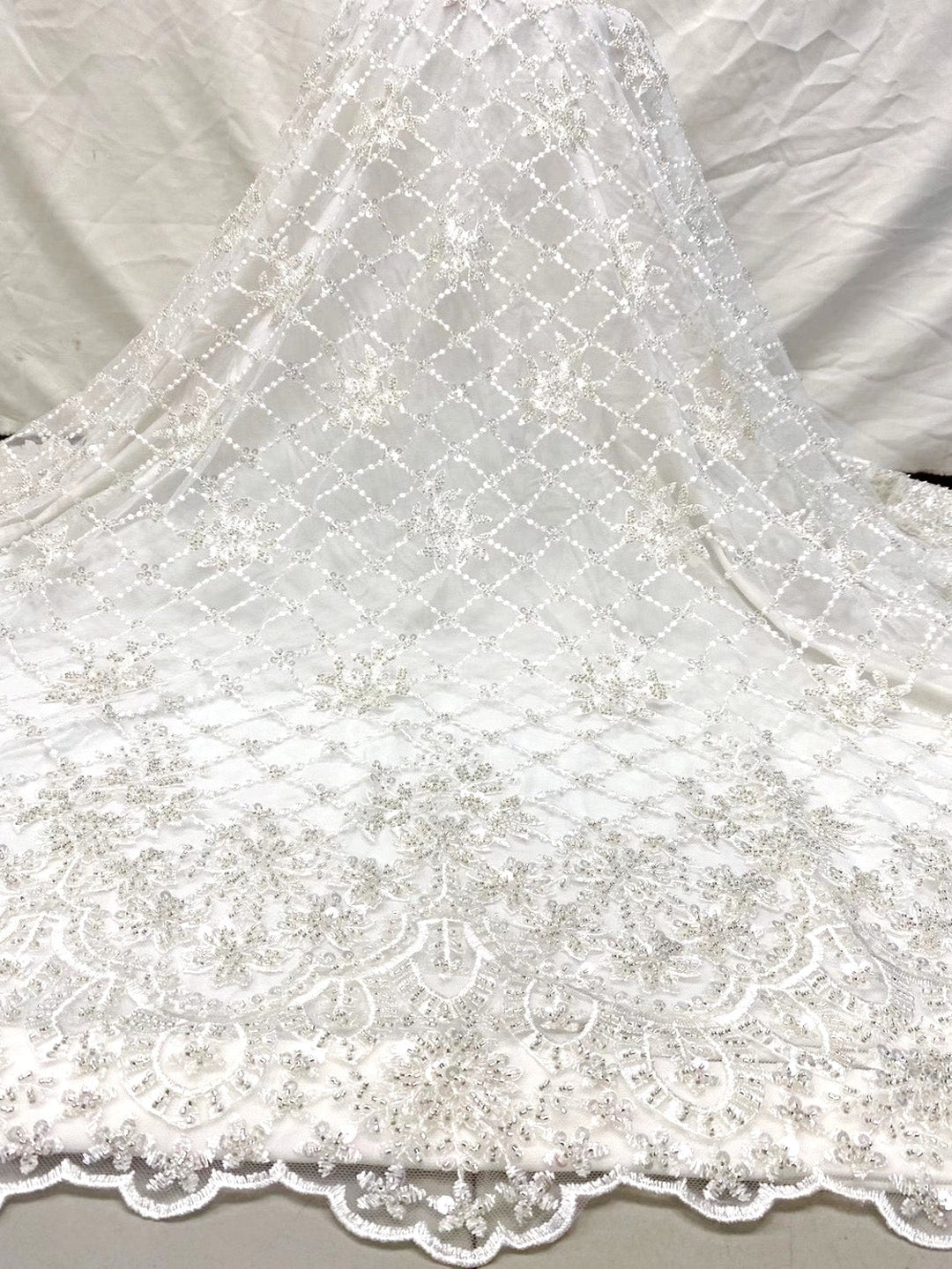 5 YARDS / 3 COLORS / Beautiful Regal Beaded Sequin Embroidery Beaded Tulle Mesh Lace - Classic & Modern
