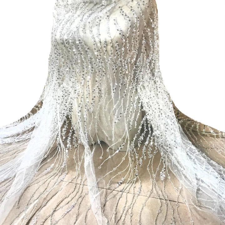5 YARDS / Tissu de dentelle de maille de robe de paillettes géométriques brodées d'ivoire beige argenté 